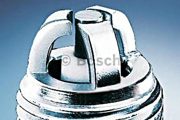ATEŞLEME BUJİSİ BOSCH 0241240609