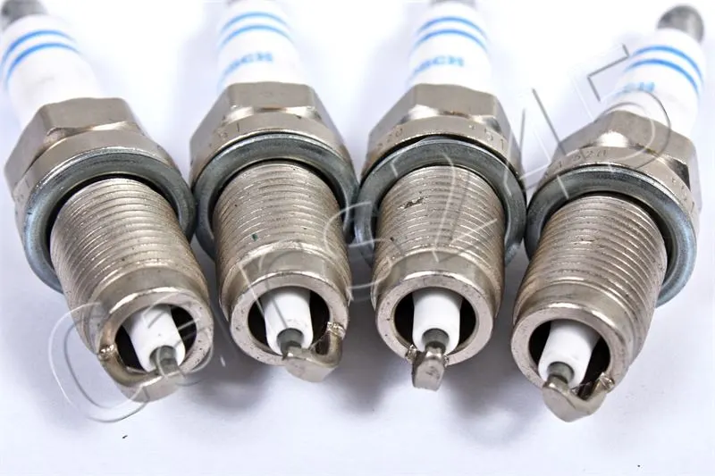 ATEŞLEME BUJİSİ BOSCH 0242235983